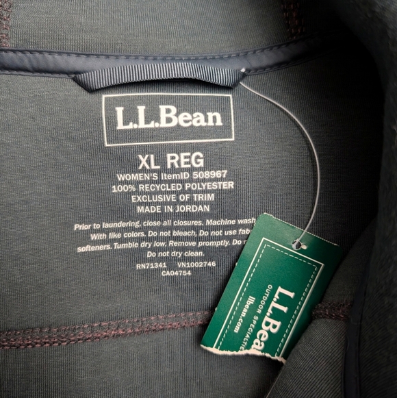 L.L. Bean Mountain Pile Fleece Coat in Iris Mauve - Picture 6 of 6